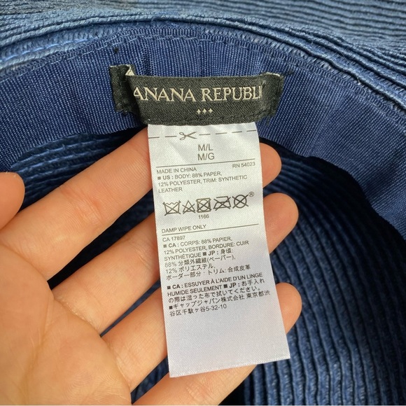 Banana Republic Straw Floppy Hat M/L - Picture 3 of 3